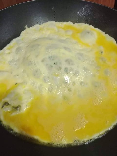 resipi mudah dan sedap roti telur cheesy